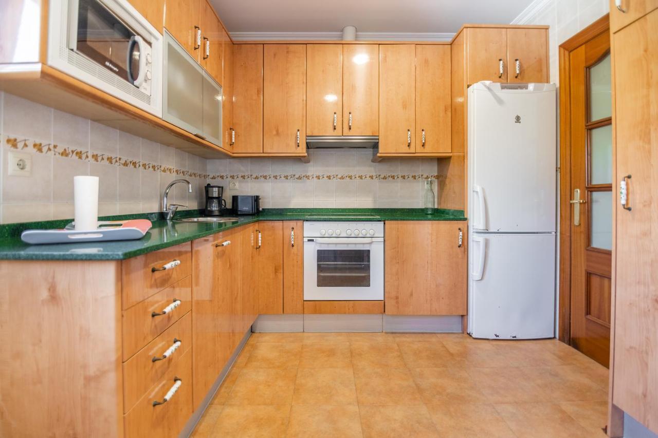 Apartamentos Privados Con Jardin Y Barbacoa Compartida En Laredo Ngoại thất bức ảnh