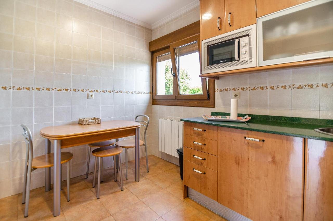 Apartamentos Privados Con Jardin Y Barbacoa Compartida En Laredo Ngoại thất bức ảnh