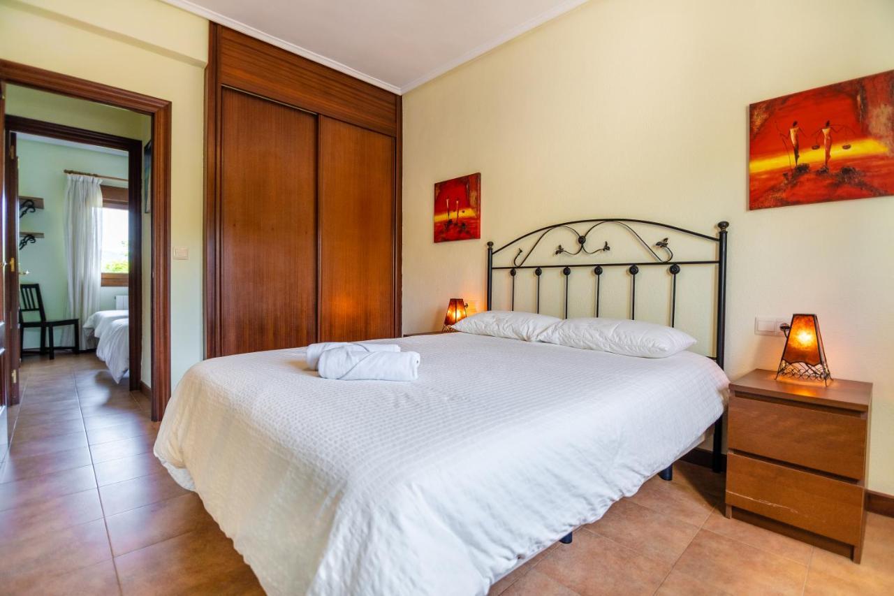 Apartamentos Privados Con Jardin Y Barbacoa Compartida En Laredo Ngoại thất bức ảnh
